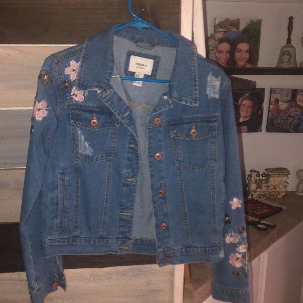 Unique Forever 21 Jean Jacket - Picture 8 of 12